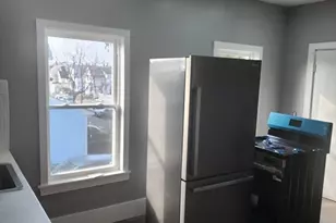 46 Brett St, Brockton, MA 02301 - Photo 5