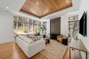 11 Winthrop Cir, Weston, MA 02493 - Photo 5