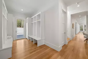 11 Winthrop Cir, Weston, MA 02493 - Photo 15