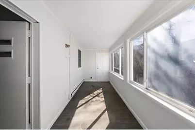 528 Ferry St, Everett, MA 02149 - Photo 17