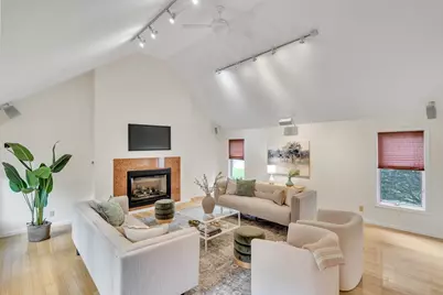 829 Chestnut St, Newton, MA 02468 - Photo 11