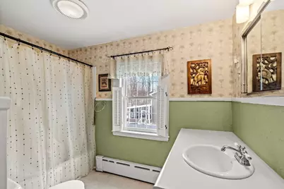 35 Huntington Ave, Amesbury, MA 01913 - Photo 21