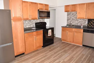 18 Harrison Ave, Holyoke, MA 01040 - Photo 25