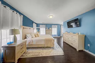 485 Whetstone Hill Rd, Somerset, MA 02726 - Photo 19