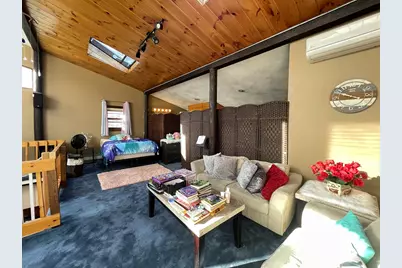 26 Pelham St, Billerica, MA 01862 - Photo 37