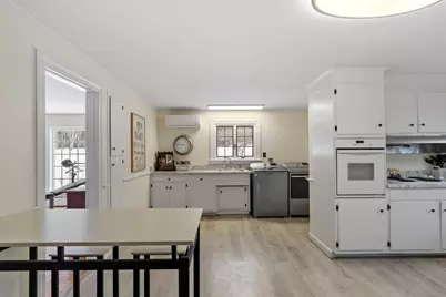 454 Wilson St, Clinton, MA 01510 - Photo 11