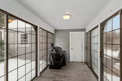 454 Wilson St, Clinton, MA 01510 - Photo 23