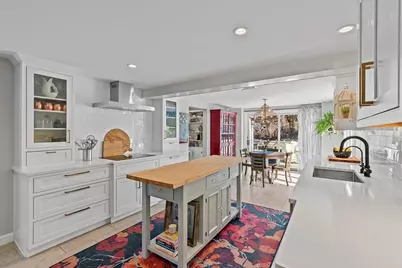 21 Decatur Lane, Wayland, MA 01778 - Photo 3