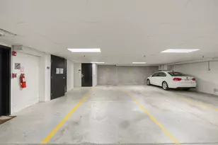 16 Boardman St, Boston, MA 02128 - Photo 17