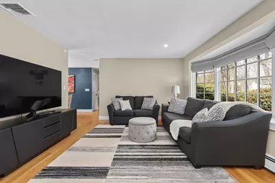 16 Bayberry Ln, Framingham, MA 01701 - Photo 3