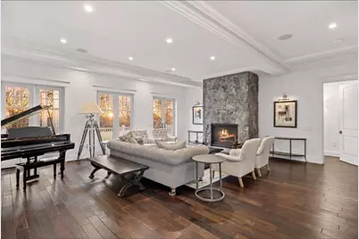 75 Goddard Avenue, Brookline, MA 02445 - Photo 3