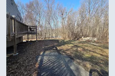 19 Greenwood Ave, Shrewsbury, MA 01545 - Photo 17