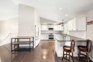 35 J Davis, Charlton, MA 01507 - Photo 9