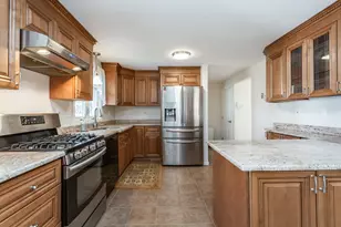 73 Indian Meadow Dr, Taunton, MA 02780 - Photo 11