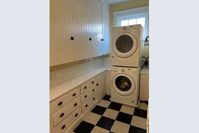 73 Moore Avenue, Worcester, MA 01602 - Photo 9