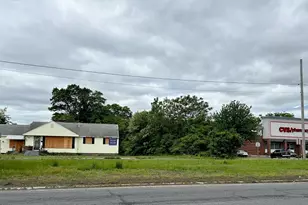 523 James St, Chicopee, MA 01020 - Photo 1