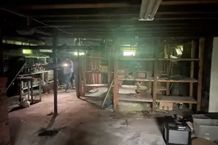 523 James St, Chicopee, MA 01020 - Photo 13