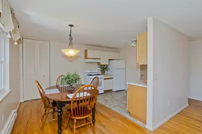 34 Regency Park Dr #34, Agawam, MA 01001 - Photo 7