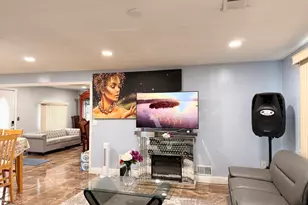 15 Wachusetts Rd, Brockton, MA 02302 - Photo 9