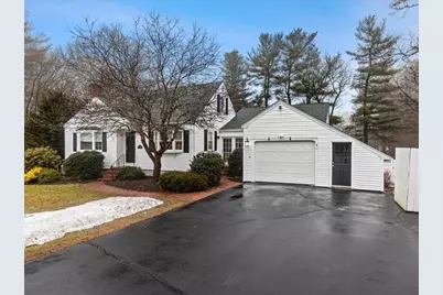 22 Villa Dr, Foxboro, MA 02035 - Photo 1