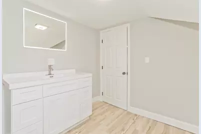 305 Dickinson St, Springfield, MA 01108 - Photo 13