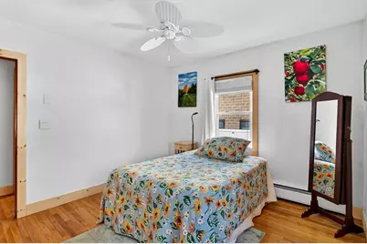 46 Kenwood St, Greenfield, MA 01301 - Photo 9