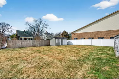 46 Kenwood St, Greenfield, MA 01301 - Photo 23