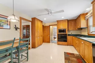 81 Winter St, Leominster, MA 01453 - Photo 11