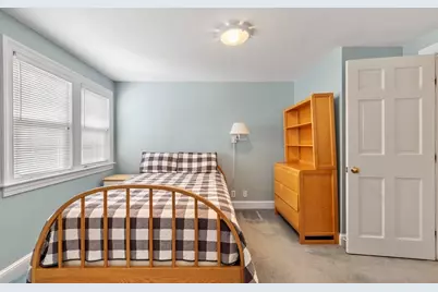 81 Winter St, Leominster, MA 01453 - Photo 27