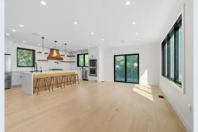 863 Main St, Reading, MA 01867 - Photo 5