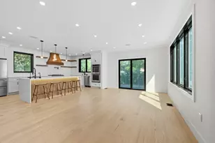 863 Main St, Reading, MA 01867 - Photo 5