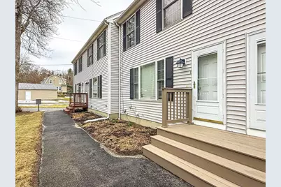 95 High St #C, Uxbridge, MA 01569 - Photo 3