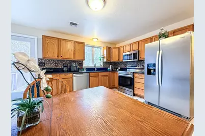 95 High St #C, Uxbridge, MA 01569 - Photo 7