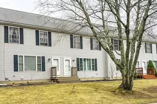95 High St, Uxbridge, MA 01569 - Photo 1