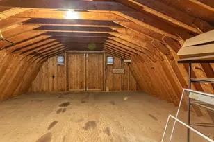 499 Elm St, Somerset, MA 02726 - Photo 31