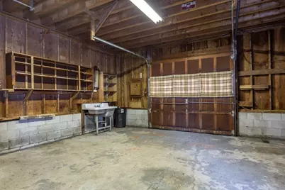 499 Elm St, Somerset, MA 02726 - Photo 29