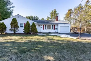 499 Elm St, Somerset, MA 02726 - Photo 1