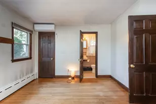 499 Elm St, Somerset, MA 02726 - Photo 17