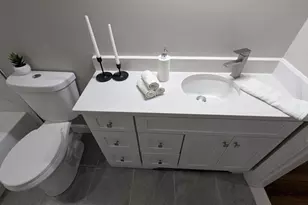 13 Nahant St, Lynn, MA 01902 - Photo 17