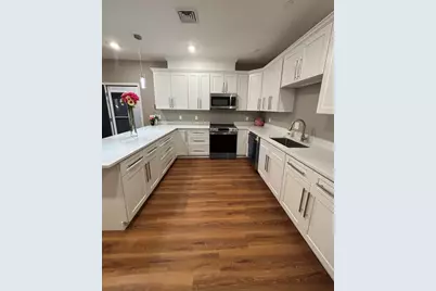 13 Nahant Street #2B, Lynn, MA 01902 - Photo 1