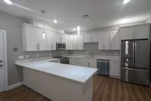 13 Nahant St, Lynn, MA 01902 - Photo 5