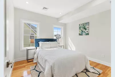 11 Harriet Ave #2, Belmont, MA 02478 - Photo 17