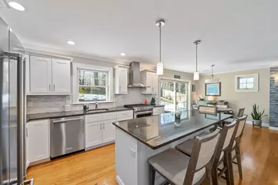 29 Arnold Road, Weymouth, MA 02191 - Photo 3