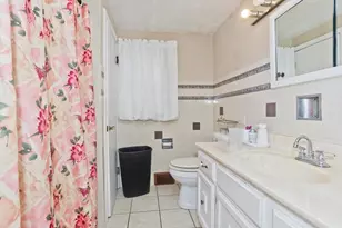 647 Plumtree Rd, Springfield, MA 01118 - Photo 7