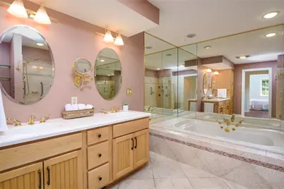 17 Highcroft Way #17, Hopkinton, MA 01748 - Photo 15