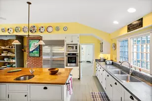 85 North Reservoir Rd, West Tisbury, MA 02575 - Photo 15