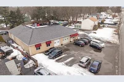 20 Woodland St, Methuen, MA 01844 - Photo 5