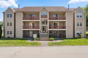 46 Randolph Dr, Tewksbury, MA 01876 - Photo 1