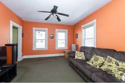 38 Starbird St, Lowell, MA 01854 - Photo 15