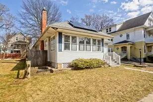 57 Lyndale St, Springfield, MA 01108 - Photo 3